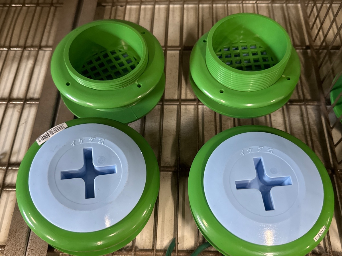 プラスチック 生簀スカッパ